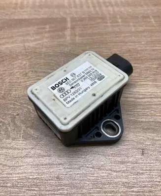Audi A4 S4 B6 8E 8H ESP acceleration yaw rate sensor 8E0907637B 0265005618