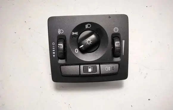 Volvo V50 Light switch 30739298 06W30T 19206