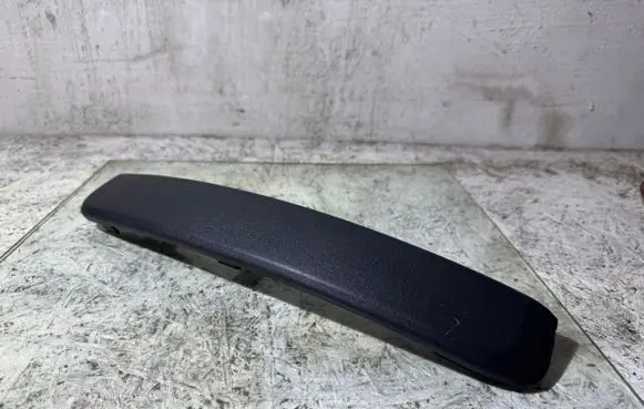 Ford Focus C-MAX Front bumper splitter molding 3M51R17E908