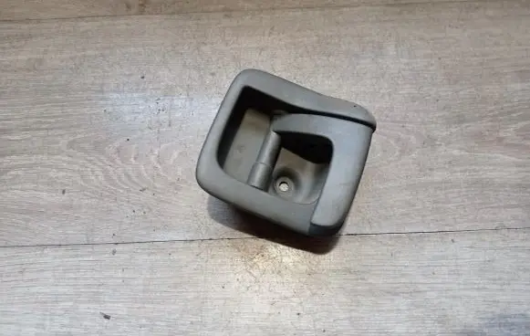 Volvo V70 Engine bonnet (hood) release handle 30634786