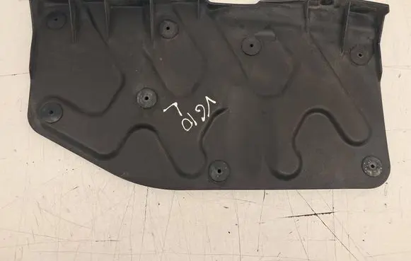KIA Sportage Engine splash shield/under tray