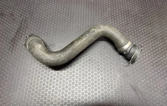 BMW X1 E84 Engine coolant pipe/hose 1436377