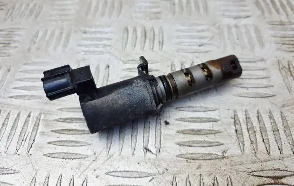Toyota MR2 (W30) III Camshaft vanos timing valve 1533022030
