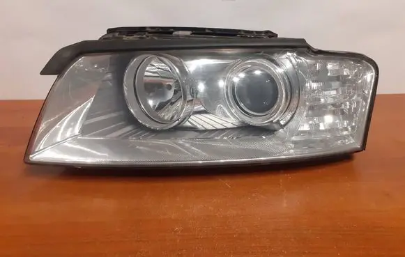 Audi A8 S8 D3 4E Headlight/headlamp 15812500 4E0907813 5DF008279