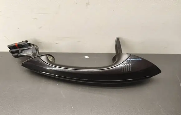 BMW 5 F10 F11 Front door exterior handle 7305303