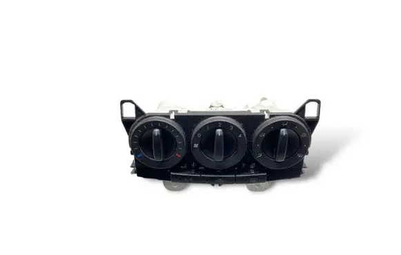 Mazda 5 Climate control unit M1900CC33 CC33 8G08