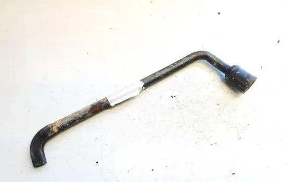 Citroen C5 Wheel nut wrench 