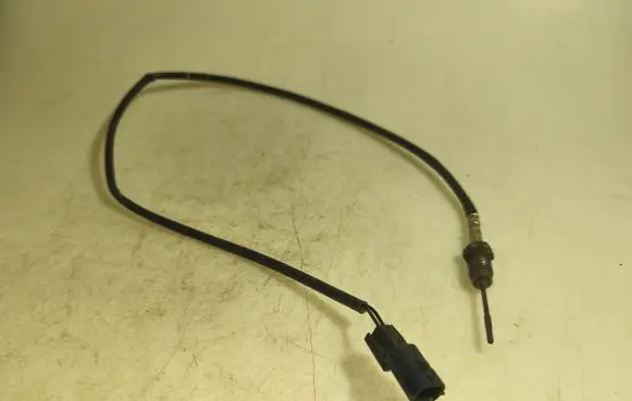 Renault Trafic III (X82) Lambda probe sensor 826400396R
