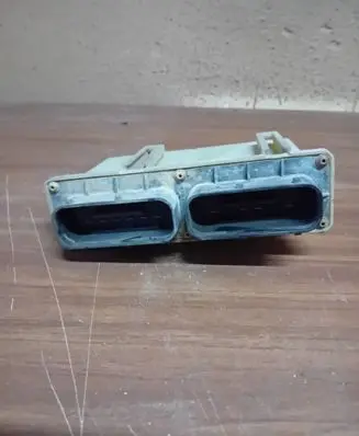 Opel Astra G Fan control module 24410130