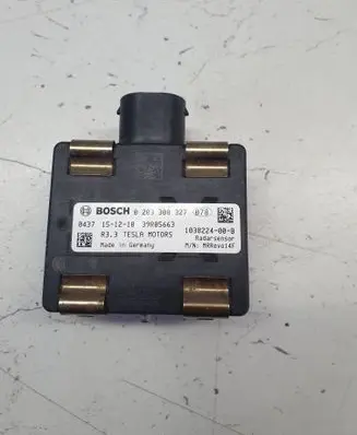 Tesla Model S Distronic sensor radar 103822400B 1038224 103822400