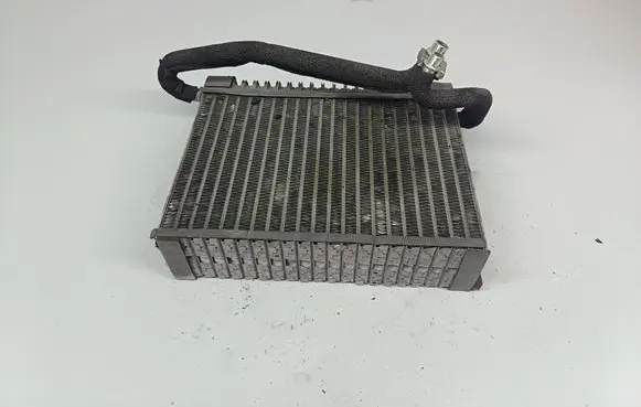 Air conditioning (A/C) radiator (interior)