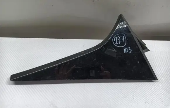 Volkswagen ID.3 Tailgate/trunk upper cover trim 10A827940