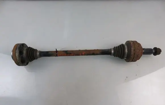 Volkswagen Touareg I Rear driveshaft 7L0501201A