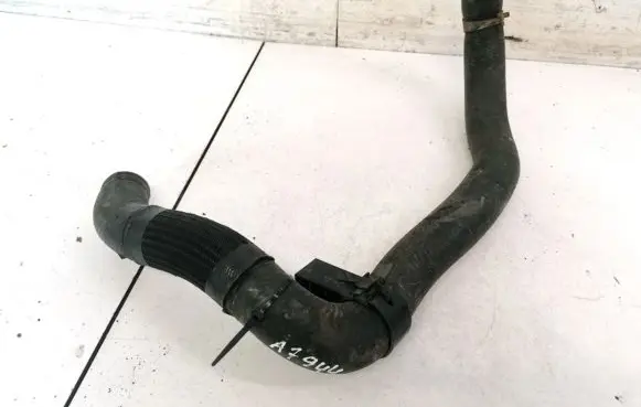 Mazda 6 Engine coolant pipe/hose