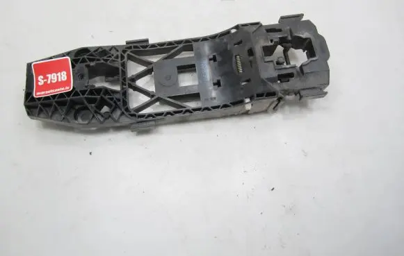 Volkswagen Golf VII Front door exterior handle/bracket 5N0839885H 14321521S