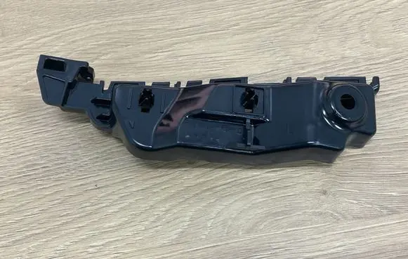 Front bumper mounting bracket