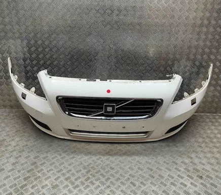 Volvo V50 Front bumper 30744976