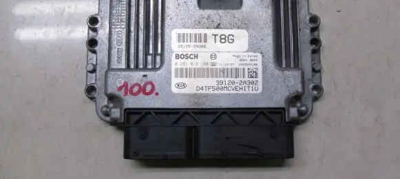 KIA Optima Engine control unit/module 0281018188