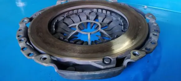 Ford Fusion Pressure plate 1338378