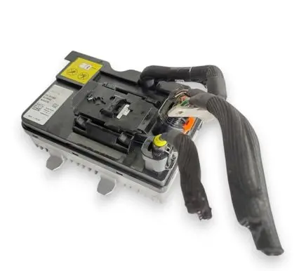 Peugeot 308 Central body control module 9851894380