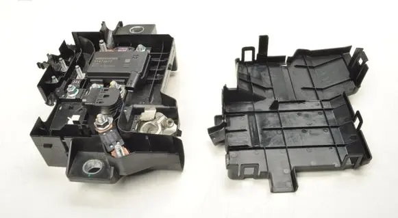 Volvo XC40 Battery control module 32331861