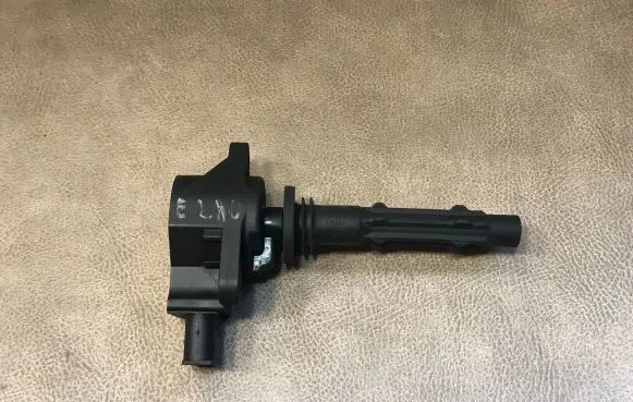 Mercedes-Benz R W251 High voltage ignition coil A2721590142