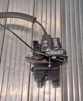 Hyundai Sonata Tailgate/trunk/boot lock/catch/latch
