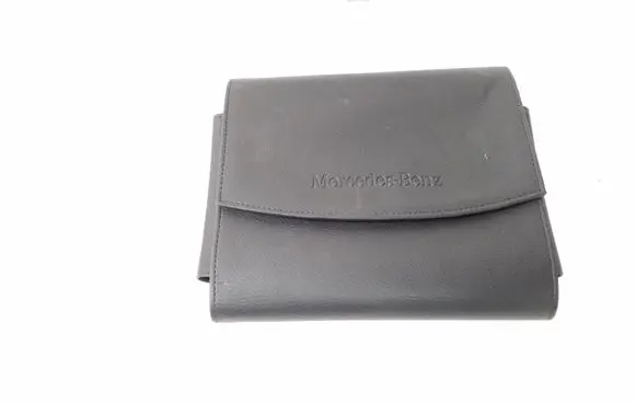Mercedes-Benz E A207 Owners service history hand book 