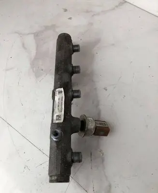 Audi A5 8T 8F Fuel main line pipe 059130758K