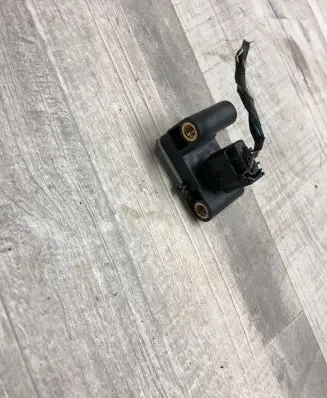 BMW 1 E81 E87 Airbag deployment crash/impact sensor 0285003900 6911003 051010