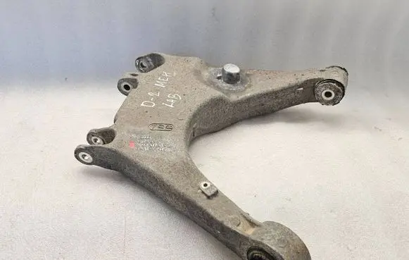 Rear control arm