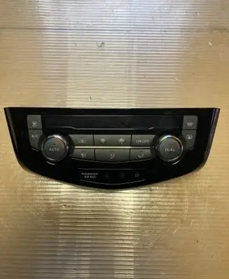 Nissan Qashqai Climate control unit 5010T907771