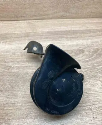 Volkswagen PASSAT B6 Horn signal 3C0951221 4D0971992 WithPlug