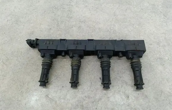 Opel Corsa D High voltage ignition coil 0221503472