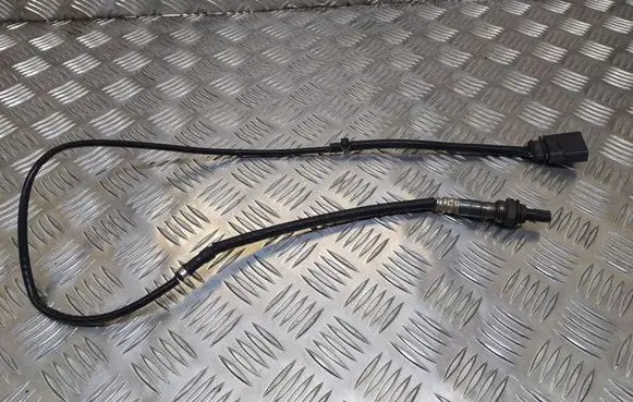 Audi A4 S4 B6 8E 8H Lambda probe sensor 06B906265B