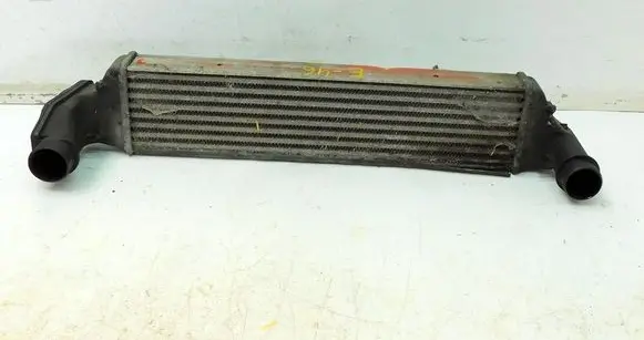 BMW 3 E46 Intercooler air channel guide 2246795 191921