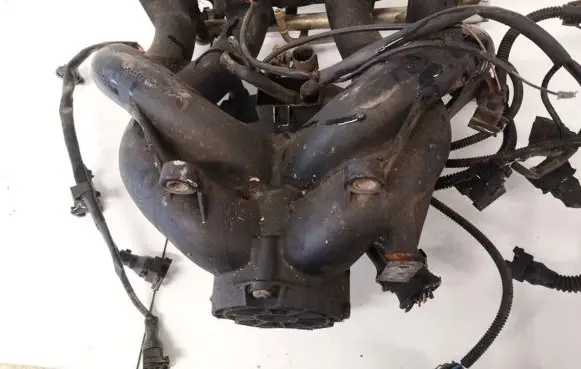 BMW 3 E46 Intake manifold 11611432030 11.61-1432030