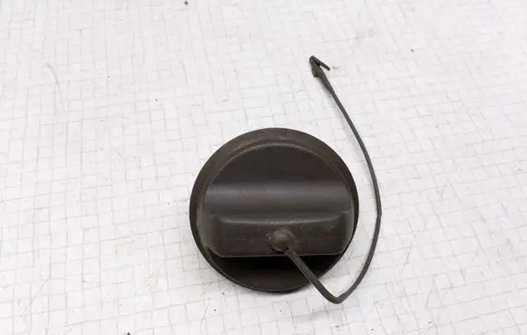 Renault Laguna II Fuel tank filler cap 7700812369