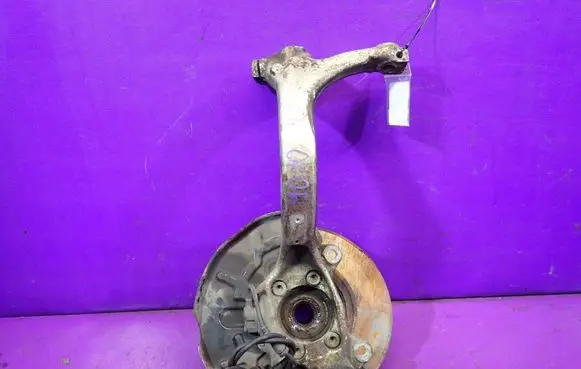 Audi A4 S4 B6 8E 8H Front wheel hub spindle knuckle