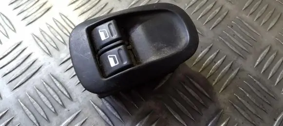 Peugeot 206 Electric window control switch