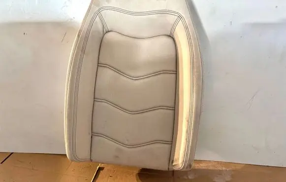 Maserati GranTurismo Rear seat 