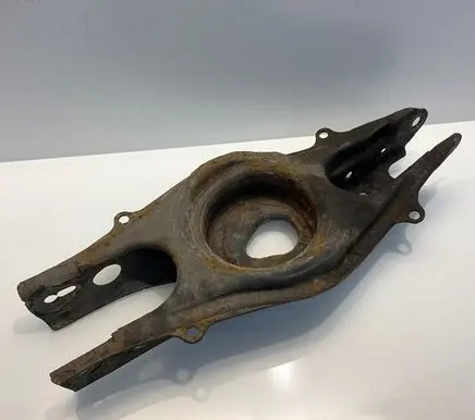 Rear upper control arm/wishbone
