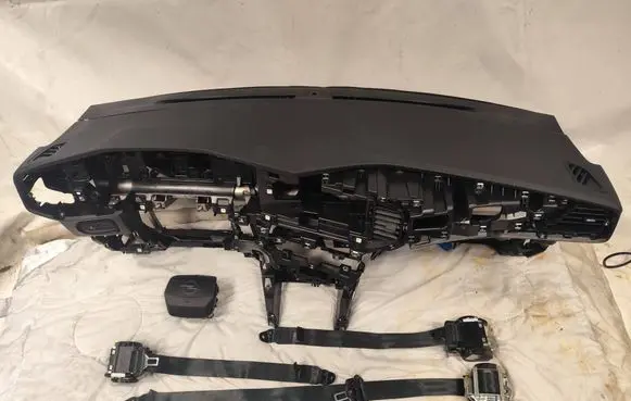 Opel Mokka B Dashboard MOKKAIILIFTKONSOLA