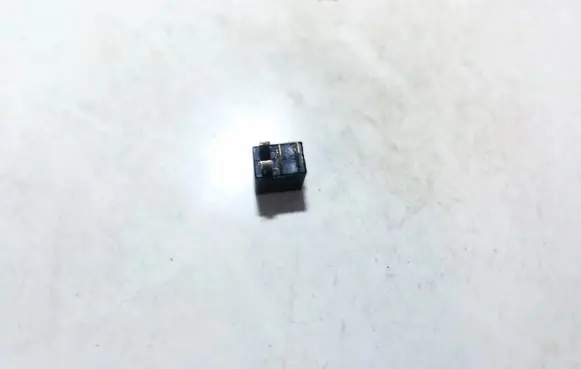 Mitsubishi Colt Other relay mb953382 v23075e1001x1