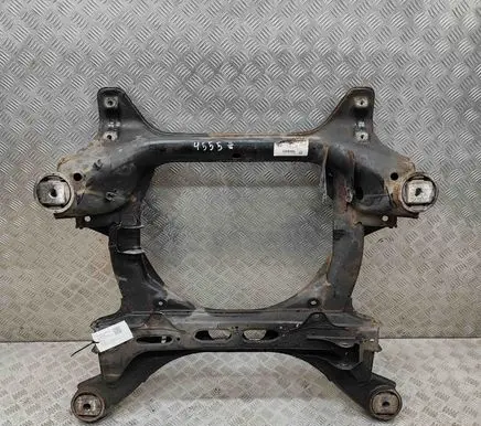 Volkswagen Touareg II Front subframe 7L0499030T 7P0400025