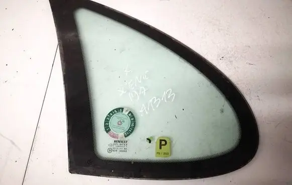 Renault Scenic I Rear side window as2