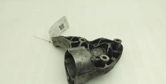 Volkswagen PASSAT B7 A/C compressor mount bracket 1K0260885B