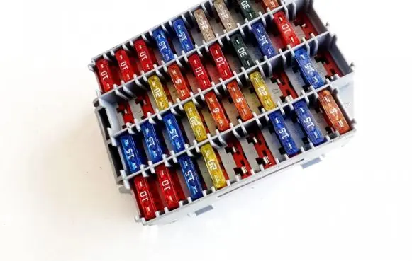 Volvo S60 Fuse box set 9162439