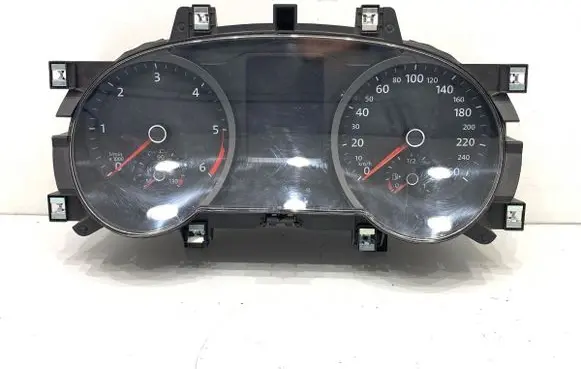 Volkswagen PASSAT B8 Speedometer (instrument cluster) 3G0920751A