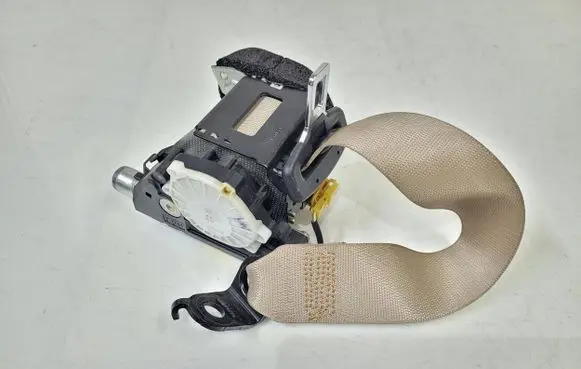Mercedes-Benz CLS C218 AMG Rear seatbelt A2188600285